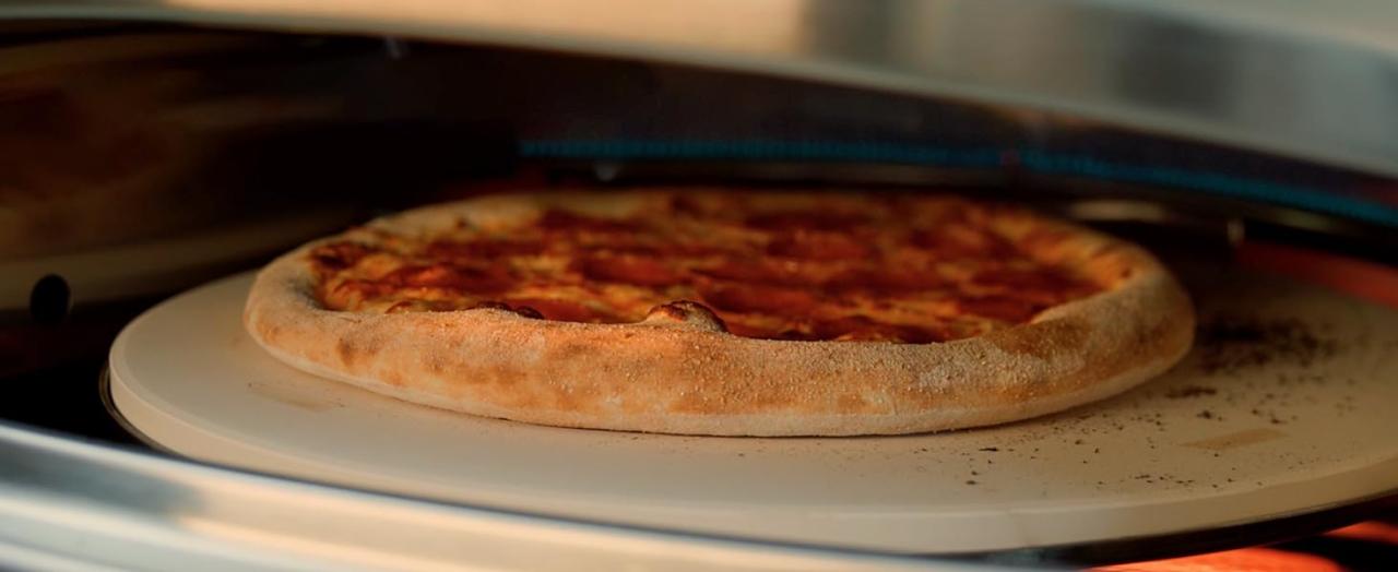 Rotating Pizza Stone