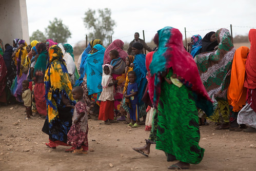 Community members at north Jijiga in Awbare woreda directing to the EOS post in Rujis Health Post to get access to food, health and a healthy environment in addition to health, nutrition and hygiene education