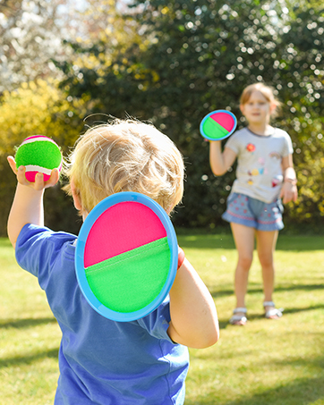 Toss and catch ball set