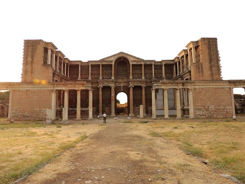 Roman gymnasium, Sardis