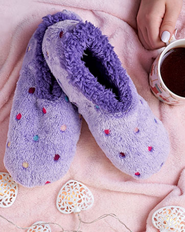 snoozies! Polka Dot Slippers Purple