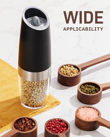 salt and pepper grinder set