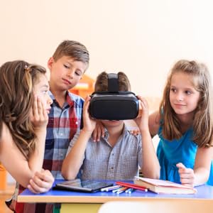 kids using VR