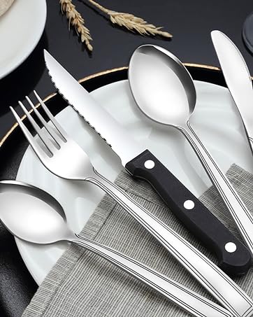 silverware set