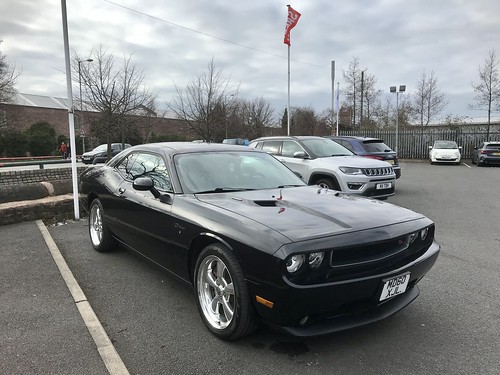 Dodge Challenger