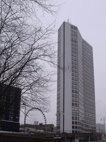 The Alpha Tower from Suffolk Street Queensway