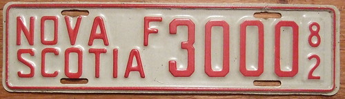 NOVA SCOTIA 1982 ---FARM TRUCK SUPPLEMENTAL plate