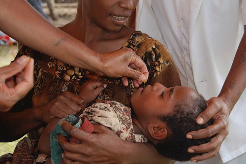 Oral polio drops